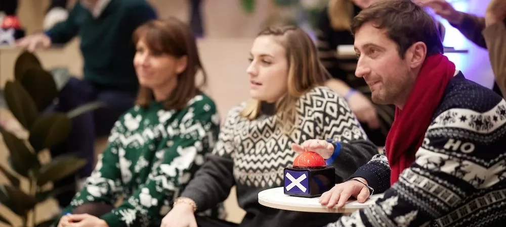 escape-game-immersif-soiree-de-noel.webp team building noel equipe